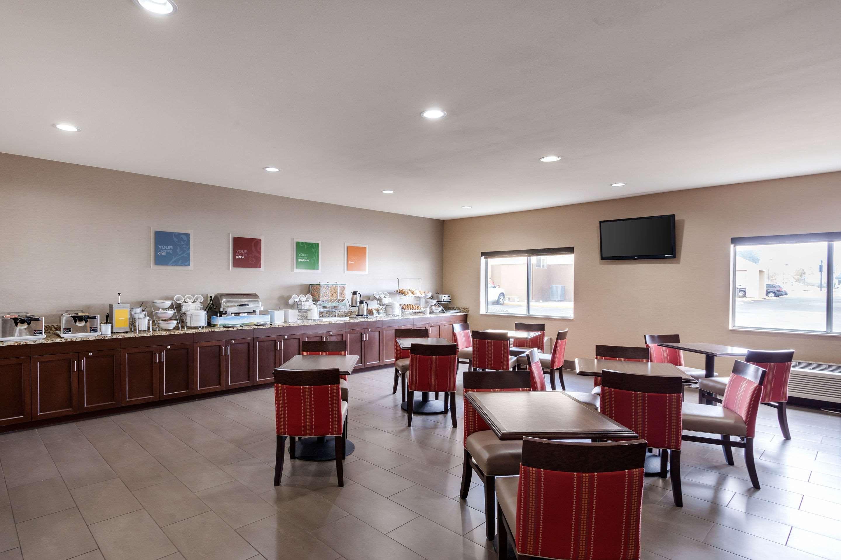 לינקולן Comfort Suites University מראה חיצוני תמונה