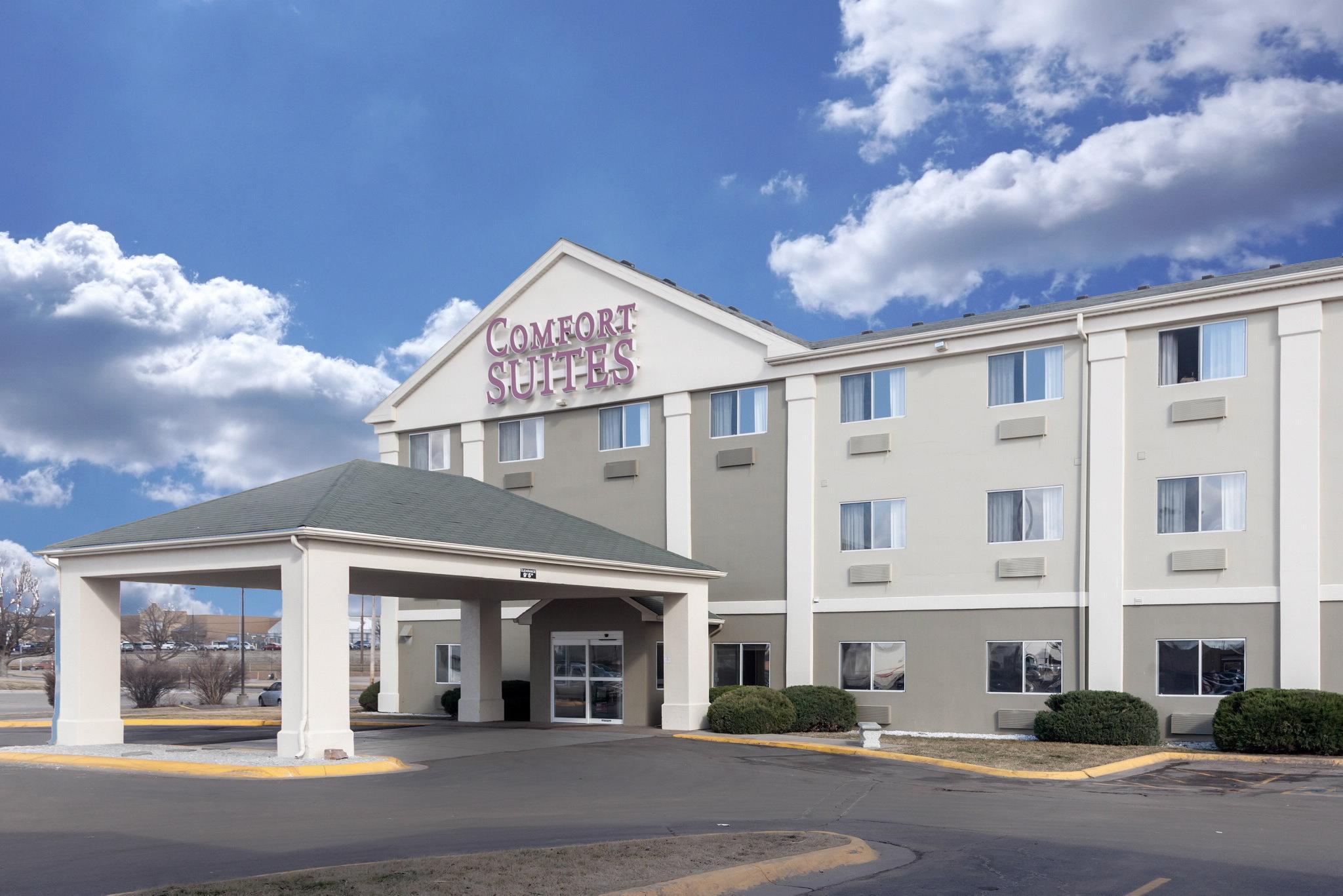 לינקולן Comfort Suites University מראה חיצוני תמונה