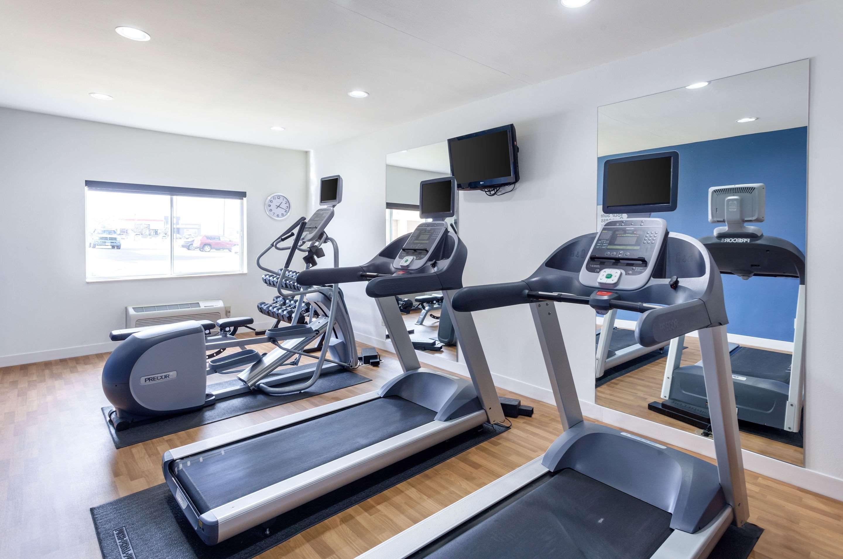 לינקולן Comfort Suites University מראה חיצוני תמונה