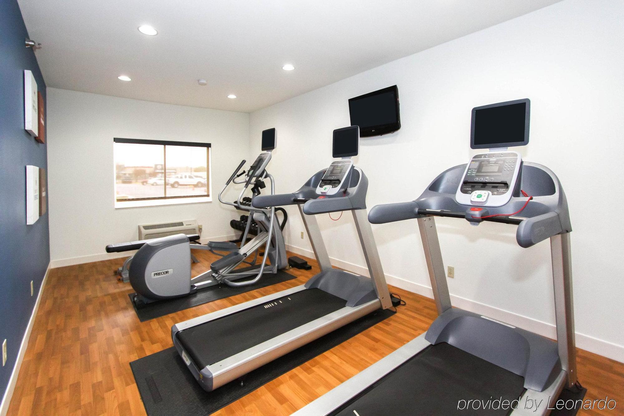 לינקולן Comfort Suites University מראה חיצוני תמונה